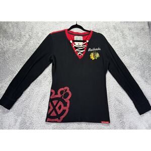 Hockey‎ Blackhawks Laced V-Neck Large Red Black Long Sleeve Shirt Embroidered